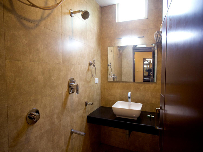 Bathroom 4, Western Valley Home stay, Dindigul
