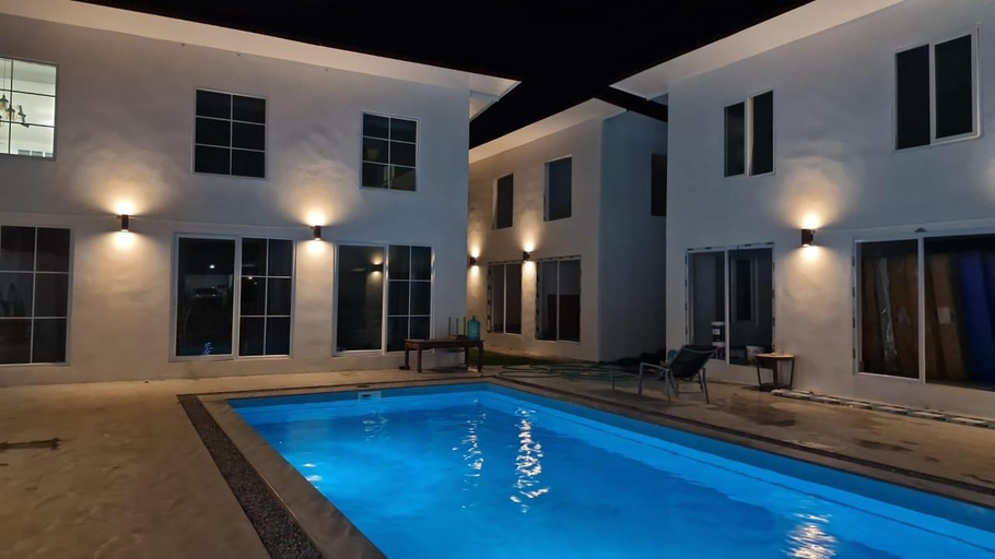 Sport & Beauty 3, River view villas, Vangvieng