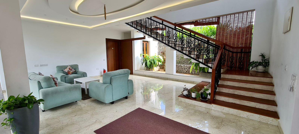 Others 4, Villa Escape In, Viluppuram