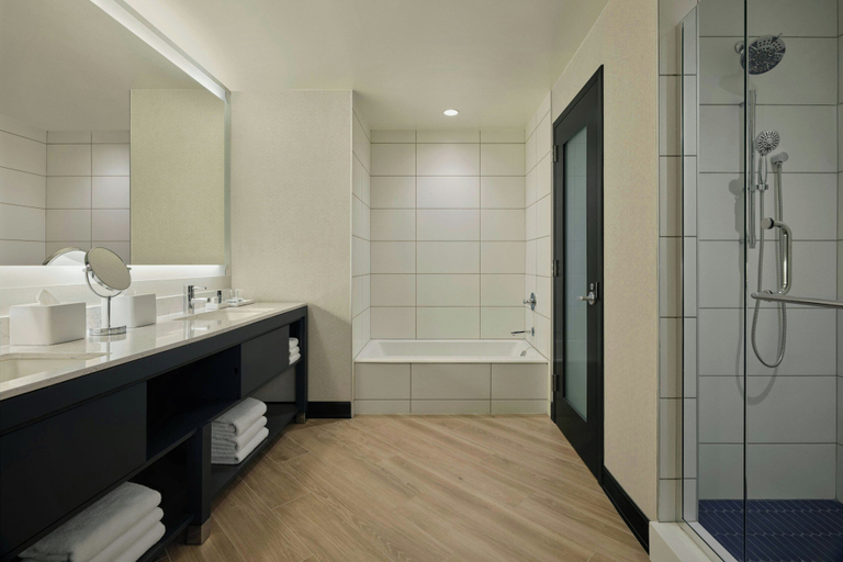 Bathroom 4, The Alexander, Autograph Collection, Indianapolis