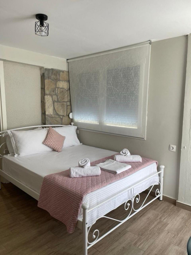 Bedroom 2, Aestas Vergia Apartments 2, Central Macedonia