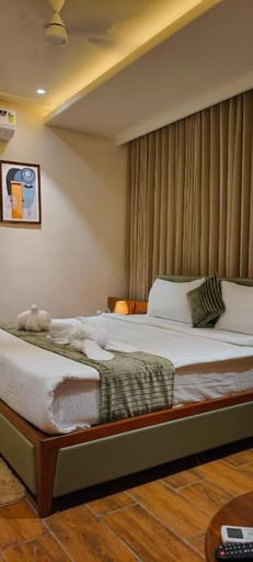 Room 4, hotel shlok inn, Gir Somnath