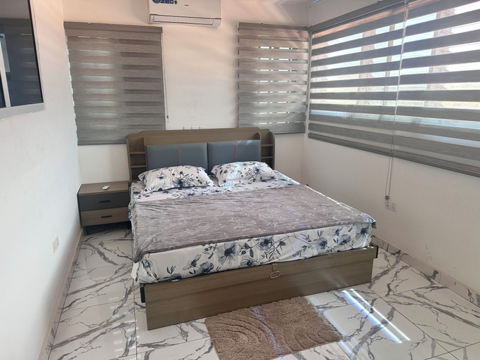 Room 5, TN Residence, Tema