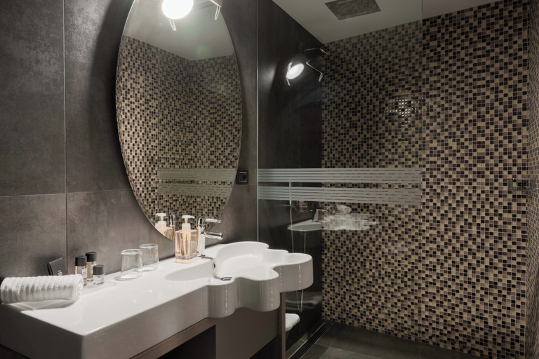 Bathroom 4, Hotel Orso Grigio, Trento