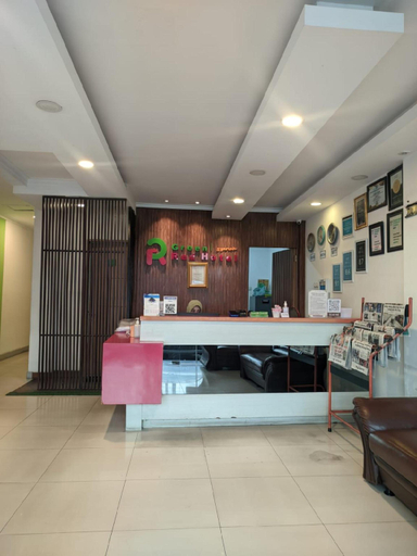 Public Area 2, Green Red Hotel Syariah Jombang, Jombang