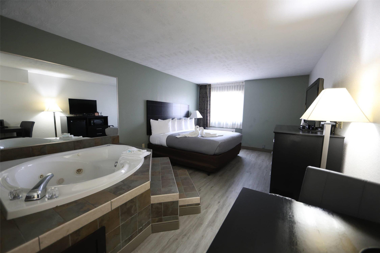 Bathroom 5, Quality Inn & Suites  Mattoon Area, Coles