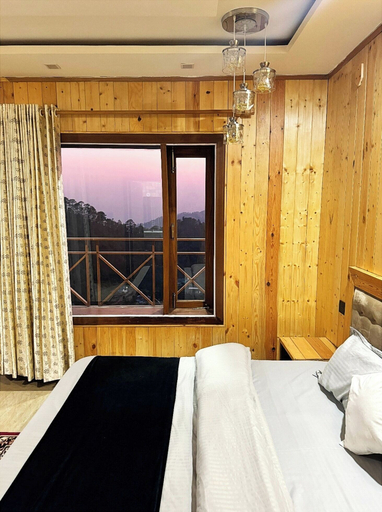 Room 3, Hotel UK Home Stay Mountain View, Nainital