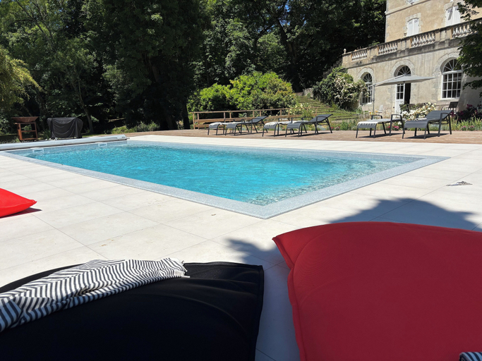 Pool 4, Château de Foussal, Dordogne