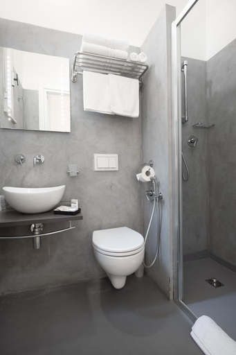 Bathroom 4, BI Hotel, Rimini