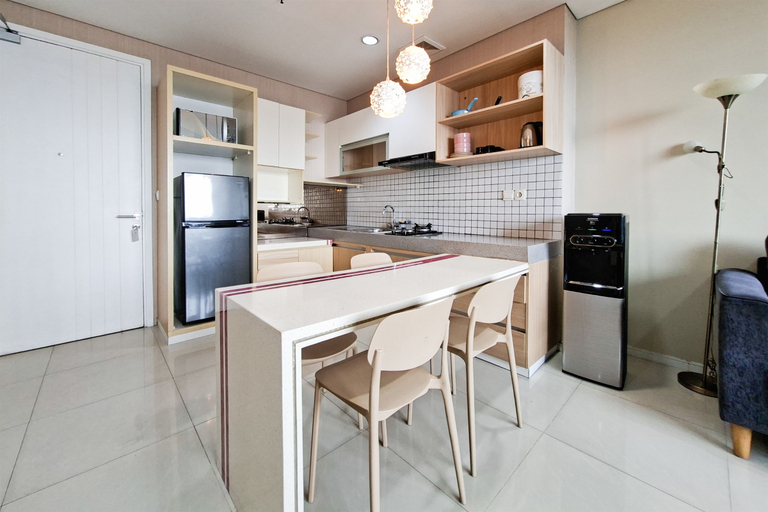 Others 3, Bright and Comfy 2BR Apartment at Paddington Heights By Travelio, Tangerang