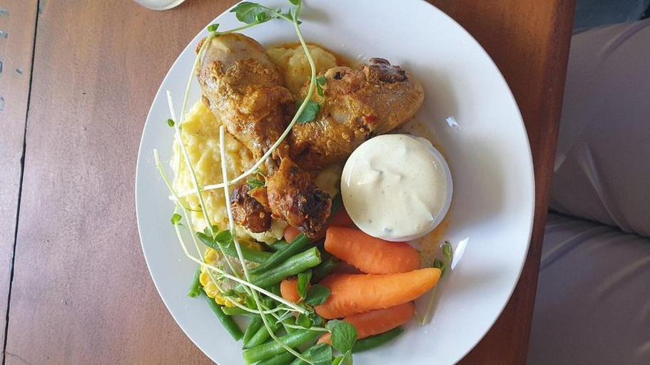 Food & Drinks 4, white hart hotel murrurundi, Upper Hunter Shire