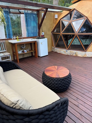 Property grounds 5, Domo Paramita, Parati