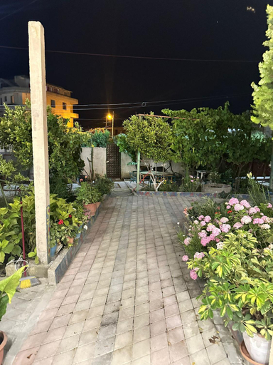 Others 4, Villa Sinomati, Vlorës