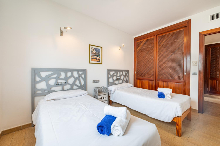 Bedroom 3, Villa Voramar en Cala DOr, Baleares