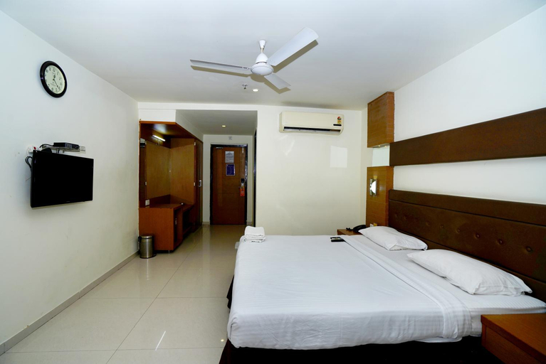 Bedroom 2, Hotel Swagath Grand Suchitra, Ranga Reddy