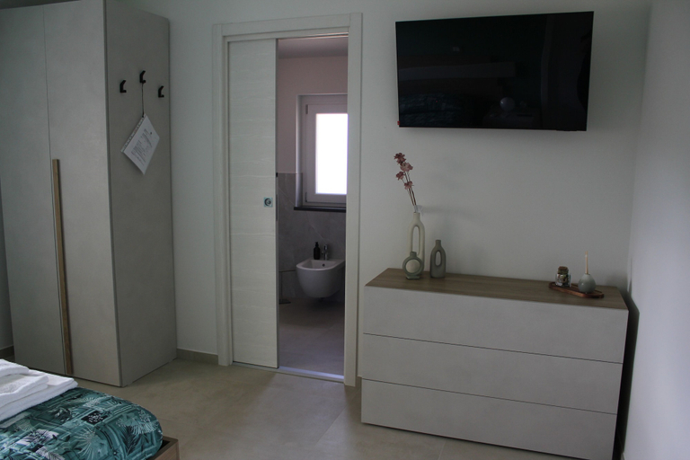 Room 4, TENUTA BELVEDERE, Isernia