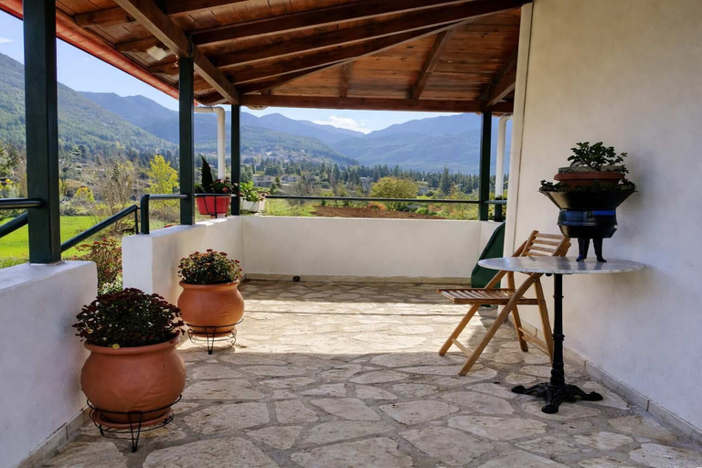 Room 3, Villa Dorothy - Mountain View Retreat Polydrosos, Central Greece