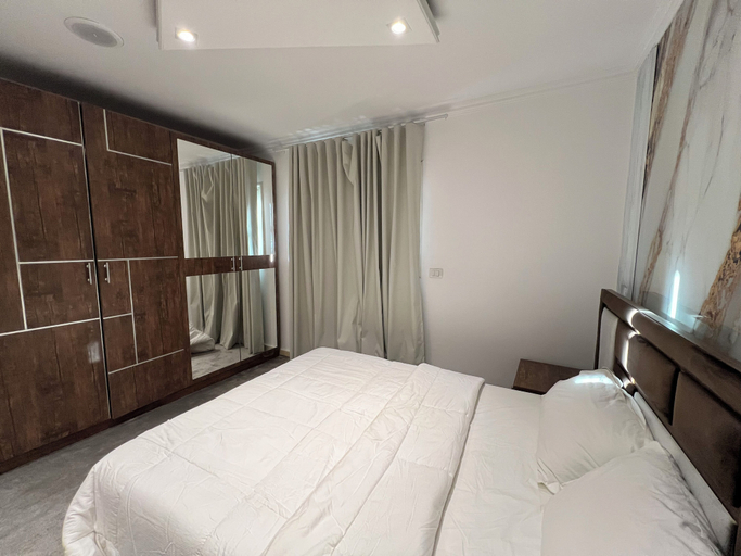 Room 3, ELITE Premium 3 En-Suites Nile Residence, Ad-Duqi