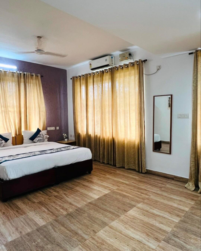 Bedroom 4, HOTEL MELVET RESIDENCY, Ernakulam