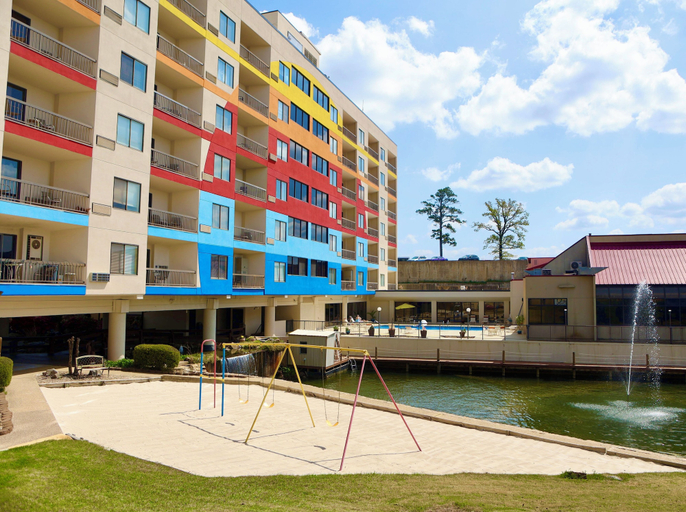 Exterior & Views 2, Sunbay Resort, Garland