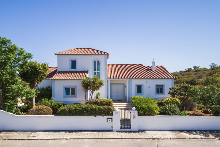Room 3, Villa Nina With 4 Bedrooms and 4 Bathrooms, Olhão