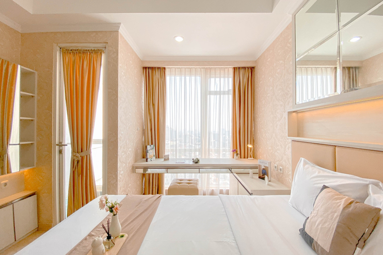 Bedroom 3, Peaceful Beige Studio at Menteng Park Apartment By Travelio, Jakarta Pusat