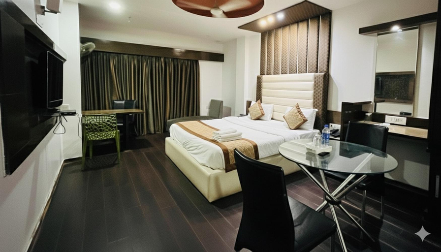 Bedroom, Hotel Kadamb Inn, Ahmadabad