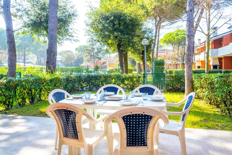 5, Charming Villa With Private Garden, Venezia
