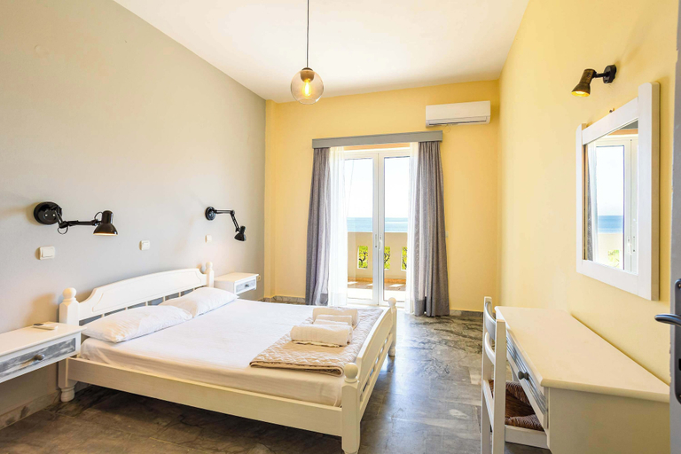 Room 5, Beachfront Nest Memi Koroni-seaheaven House A1, Peloponnese
