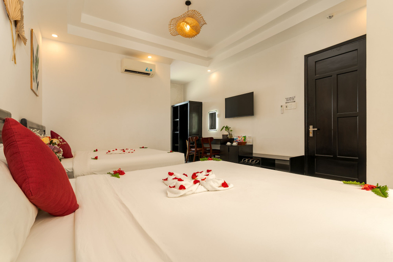 Bedroom 2, Beach Palm Villa Hoi An, Da Nang