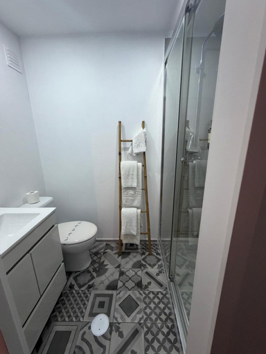 Bathroom 2, Oporto Bonjardim Residence, Porto