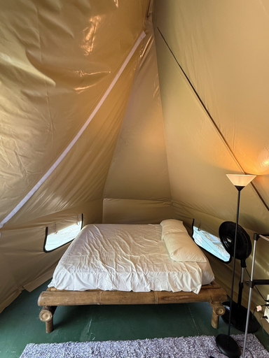 Room 4, Kritajna Safari Resort, Aguirre
