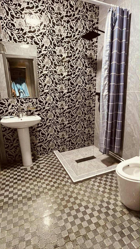Bathroom 2, Ayanchin Hotel, Ulan Bator