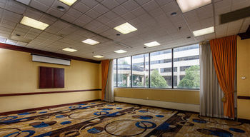 Others 5, DoubleTree by Hilton Canton Downtown, Stark