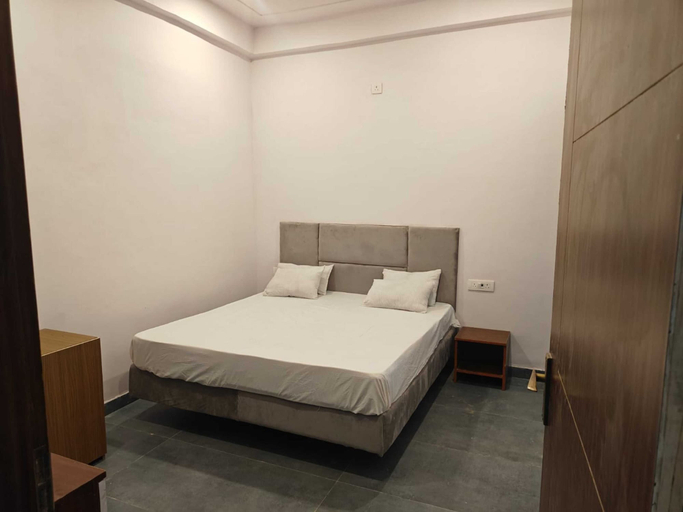 Room 3, Sunrise stay, Mathura