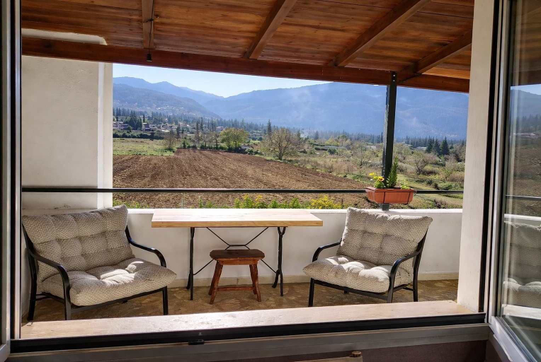 Room 1, Villa Dorothy - Mountain View Retreat Polydrosos, Central Greece