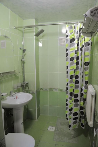Bathroom 3, Sukhrob Barzu Hotel, Buxoro