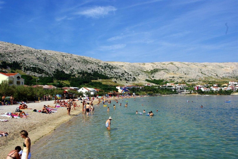 Beach 4, Apartments Crljenko With sea View, Pag