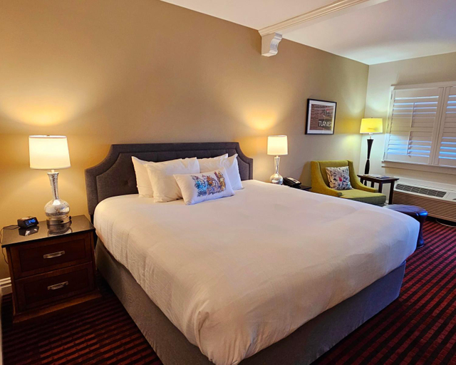 Bedroom 2, Bavarian Inn, Jefferson