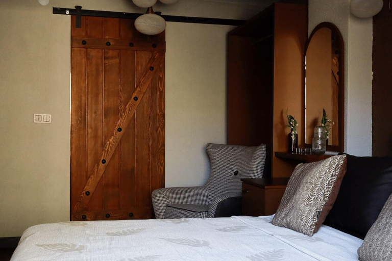 Room 3, uroomsurla, Urla