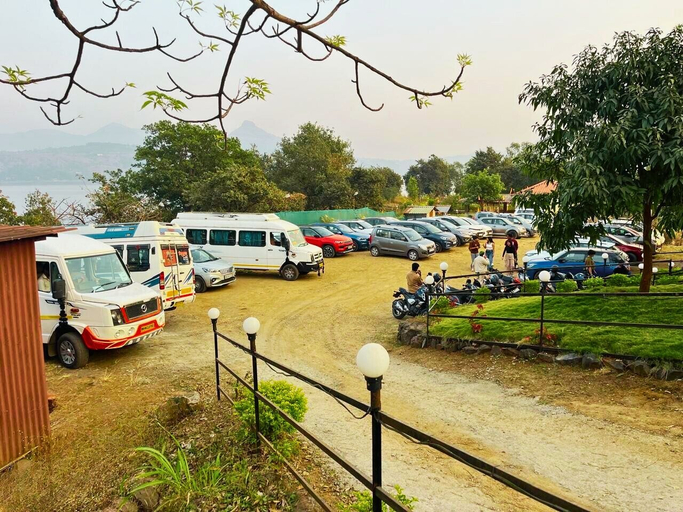 Property grounds 3, Vikas Boat Club & Resort, Pune