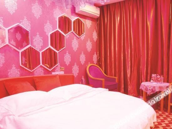 Logo 3, Haiyang Love Tower Theme Hotel, Yantai