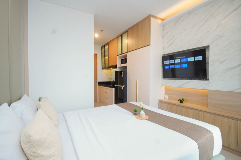 Bedroom 2, Tranquil Studio at Ciputra World 2 Apartment By Travelio, Jakarta Selatan