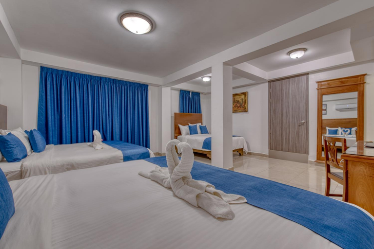 Bedroom 2, Swans Cay Hotel, Bocas del Toro