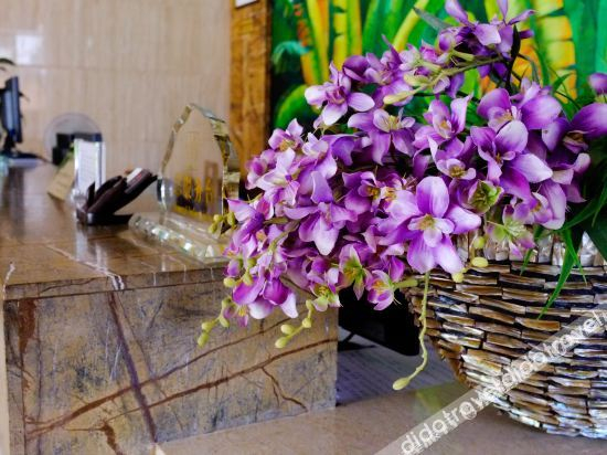 Others 5, Hotel BN, Hainan