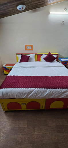 Bedroom 3, Altura Guest House, Dehradun