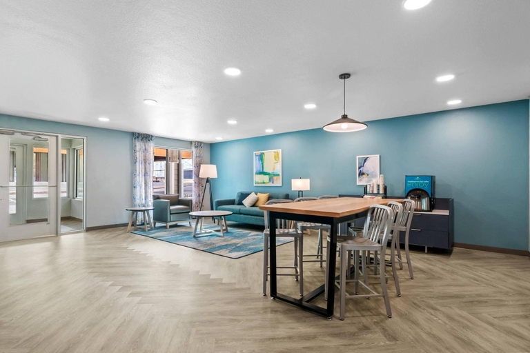 Public Area 3, Woodspring Suites Rogers Bentonville, Benton