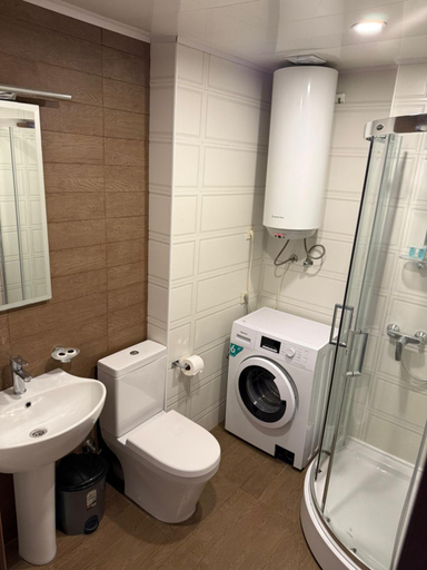 Bathroom 3, ORBI 4 Seasons ApartHotel, Batumi