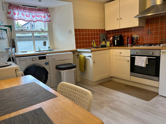 Others 3, Beulah Serviced bedrooms, Aberdeen