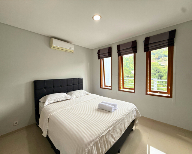 Others 3, Villa Nuansa M-45 Private Pool 4BR, Bandung